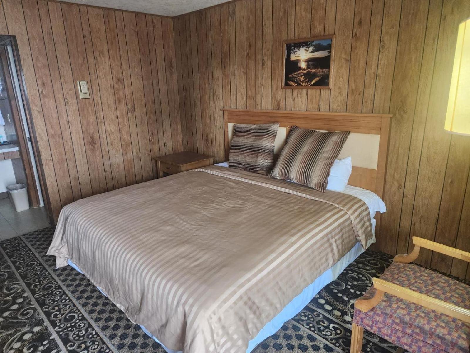 1St Inn By Oyo Quinter Hwy 70 Ks Εξωτερικό φωτογραφία